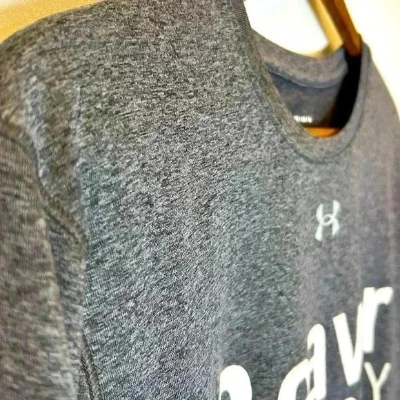 Under Armour Medium Long Sleeve Loose Heat Gear Shirt  Beaver Field Hockey Gym - Picture 3 of 6